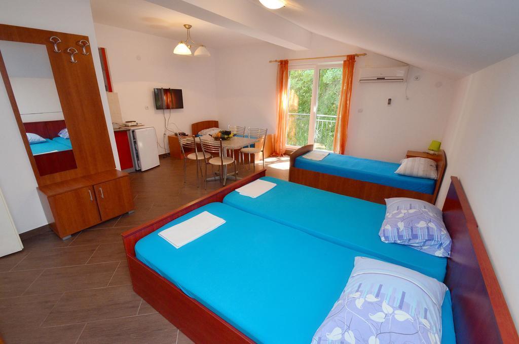 Apartments Scorpio Котор Номер фото